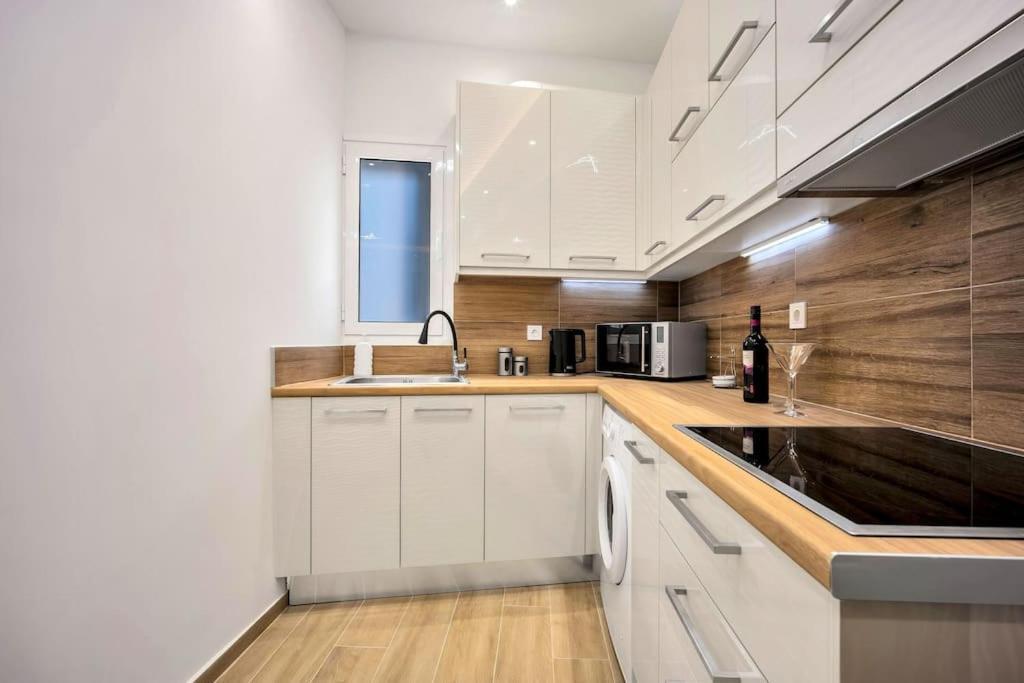 Artemis Modern Apartment Athens Exterior photo